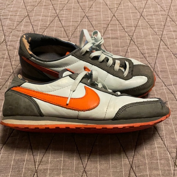 Retro Nike Mach Runner Sneakers - Picture 1 of 7